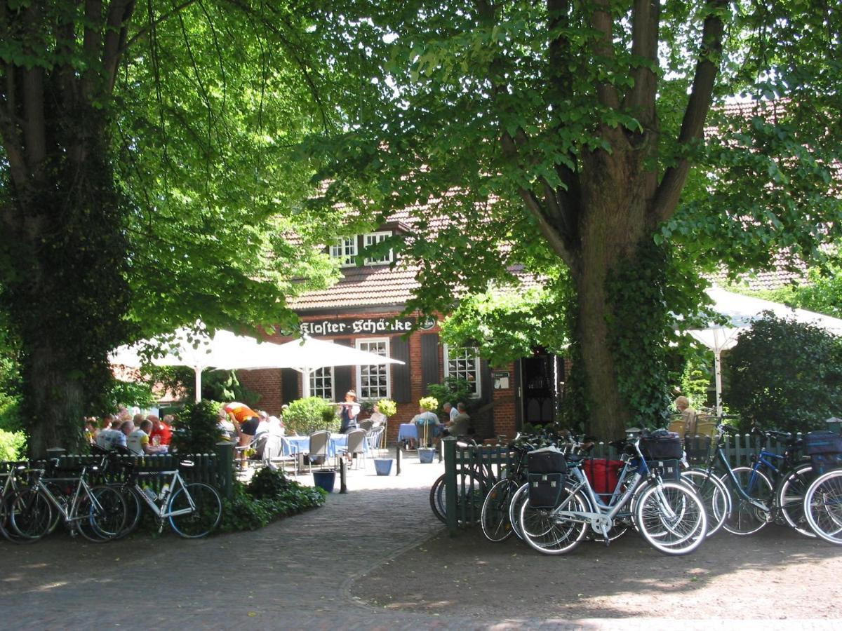 Klosterschaenke Hude Hotel Ferienwohnungen Restaurant Cafe Luaran gambar