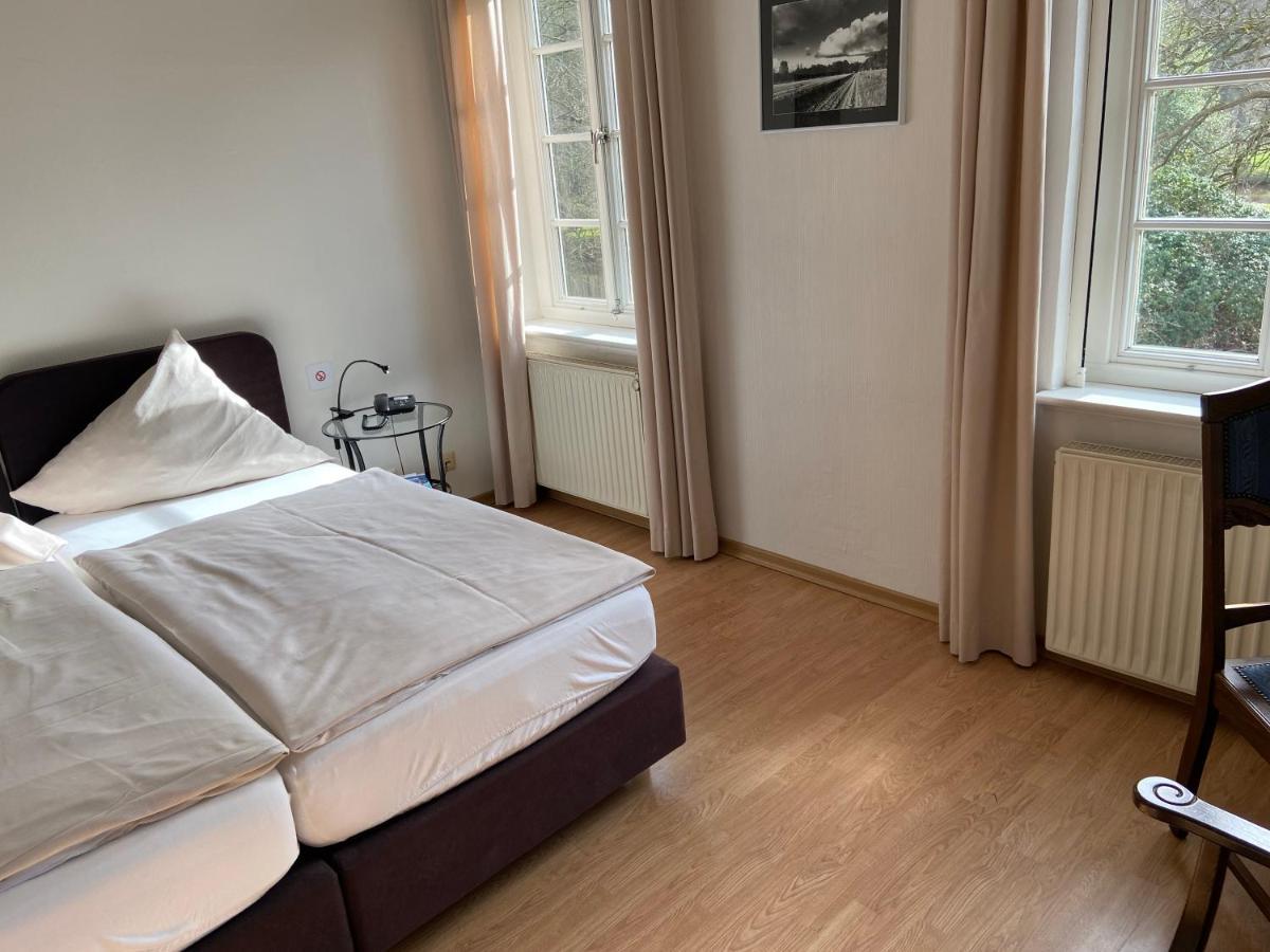 Klosterschaenke Hude Hotel Ferienwohnungen Restaurant Cafe Luaran gambar